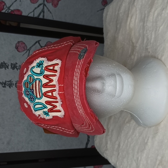 Brand  New Embroidered Dog Mom Hat - Picture 1 of 7